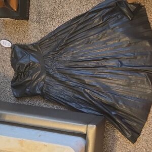 Elegant BlackLeather Strapless Dress